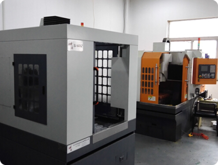cnc加工中心 cnc加工中心